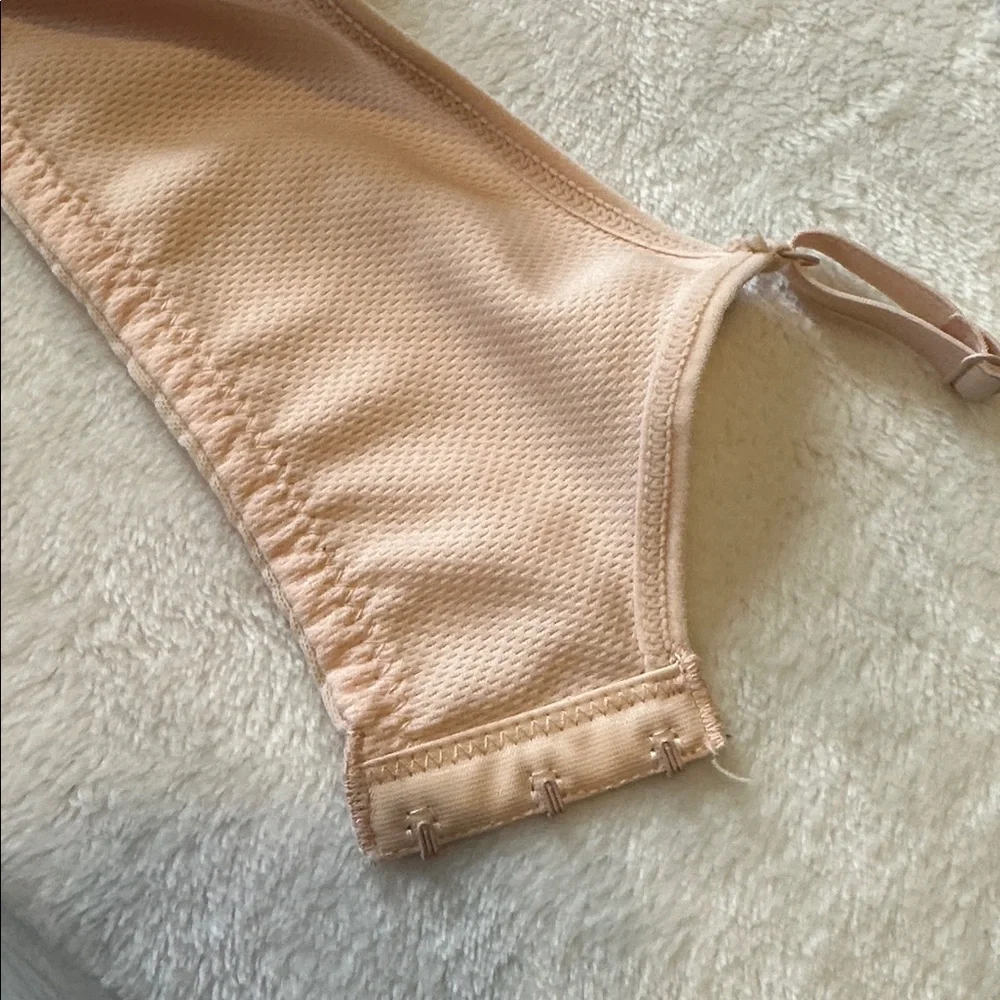 Catherine Malandrino Soft Beige Underwire Bra 36C